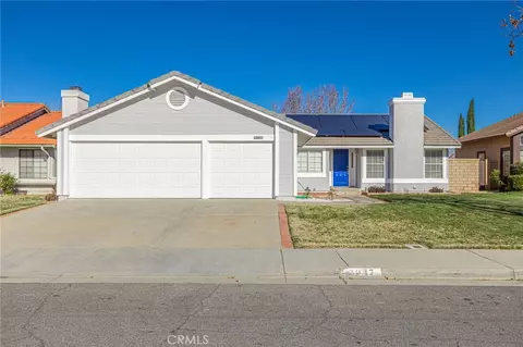 2047 Sundance Ct, Palmdale, CA 93551