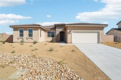 4033 Saddle Dr, Palmdale, CA 93551