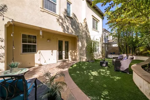 Exterior - 40 Waterspout, Irvine, CA 92620 photo 5 of 9