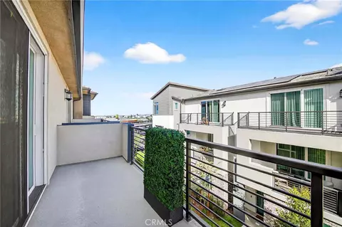 Exterior - 132 Abacus, Irvine, CA 92618 photo 6 of 8