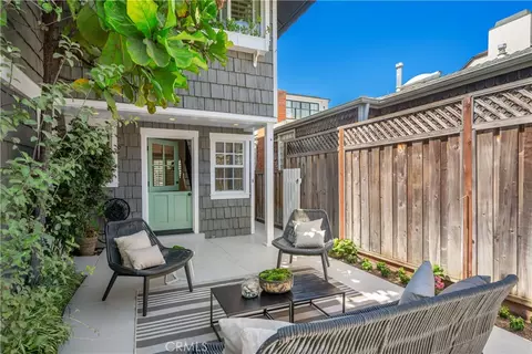 Exterior - 44 59th, Long Beach, CA 90803 photo 3 of 4