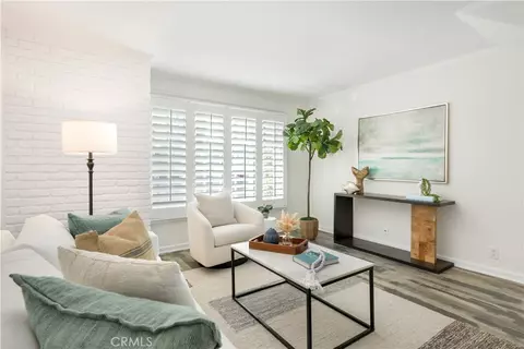 Living - 44 59th, Long Beach, CA 90803 photo 3 of 3