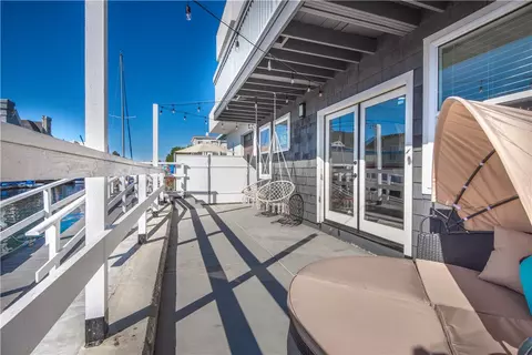 Exterior - 16791 Bayview Dr, Huntington Beach, CA 92649 photo 6 of 13