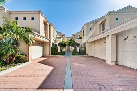 6374 Gage #121, Bell Gardens, CA 90201