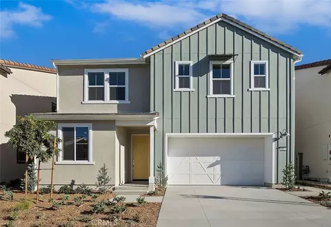 3813 Crossen Dr, Corona, CA 92883