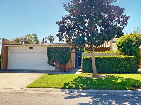 10598 La Lila Ln, Fountain Valley, CA 92708