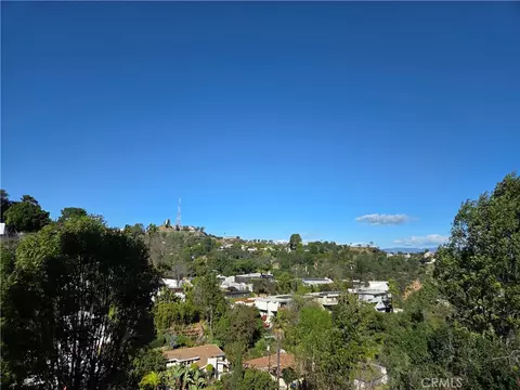 2211 Ridgemont, Los Angeles, CA 90046