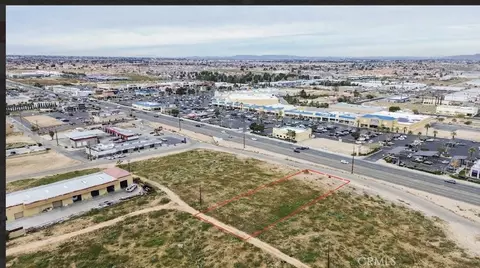 1 Bear Valley Rd, Hesperia, CA 92345 photo 5