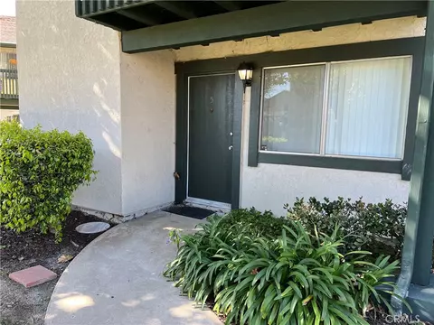 23224 Orange Ave #5, Lake Forest, CA 92630