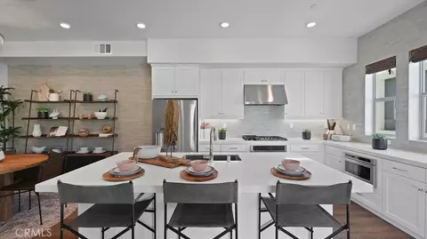 935 Walnut Ter, Montebello, CA 90640