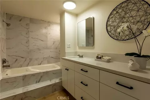 Bath - 28181 Hidea Way, Silverado, CA 92676 photo 3 of 7