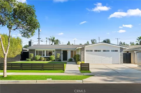 3210 New York Ave, Costa Mesa, CA 92626