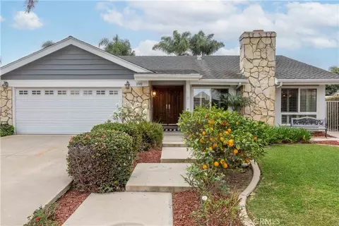 2502 W Adams St, Santa Ana, CA 92704