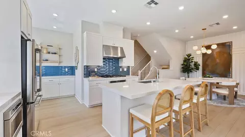 955 Walnut Ter, Montebello, CA 90640