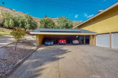 Exterior - 2846 Willow Glen Dr, El Cajon, CA 92019 photo 4 of 22