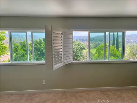 Bedroom - 2846 Willow Glen Dr, El Cajon, CA 92019 photo 3 of 11