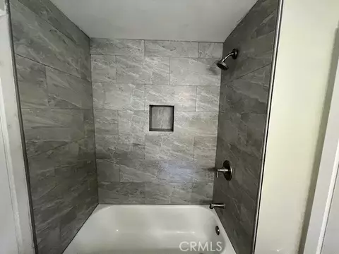 Bath - 2846 Willow Glen Dr, El Cajon, CA 92019 photo 9 of 9