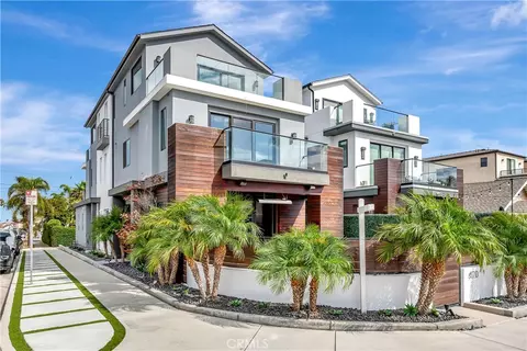 620 Huntington St, Huntington Beach, CA 92648