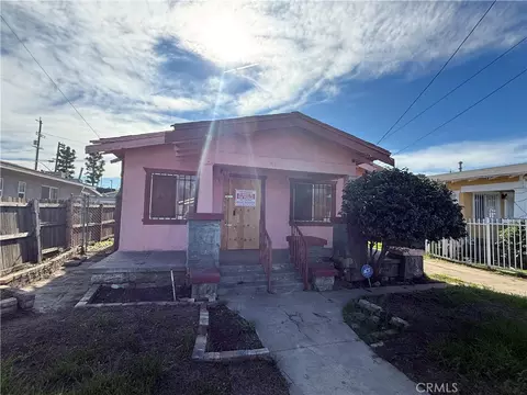 142 W 58th, Los Angeles, CA 90037