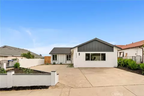 6027 Daisy Pl, San Diego, CA 92114