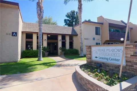 801 S Lyon St #H-3, Santa Ana, CA 92705