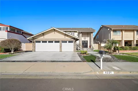 6221 Moonfield, Huntington Beach, CA 92648