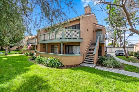 3573 W Greentree Cir #C, Anaheim, CA 92804
