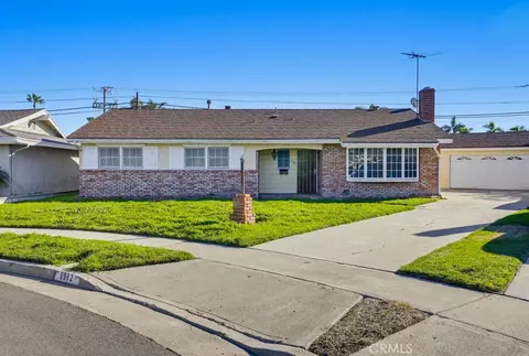 6962 Verlene Cir, Huntington Beach, CA 92647