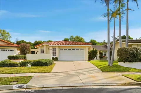 24952 Sunset Pl E, Laguna Hills, CA 92653