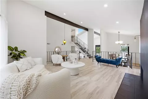 10414 Andora Ave, Chatsworth, CA 91311