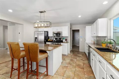 Kitchen - 33450 Corte Figueroa, Temecula, CA 92592 photo 1 of 3