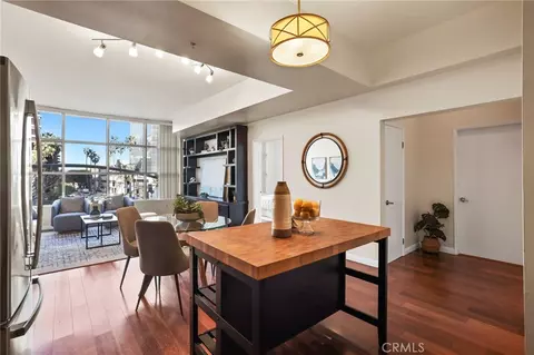 Dining - 388 E Ocean Blvd #305, Long Beach, CA 90802 photo 3 of 4