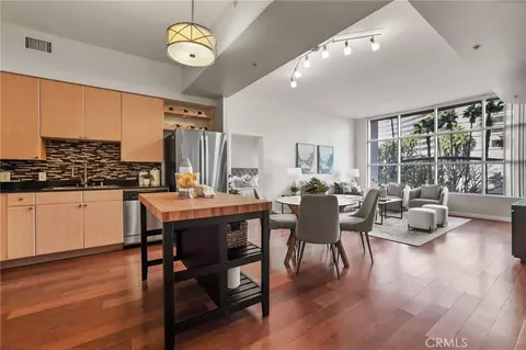 Kitchen - 388 E Ocean Blvd #305, Long Beach, CA 90802 photo 1 of 4