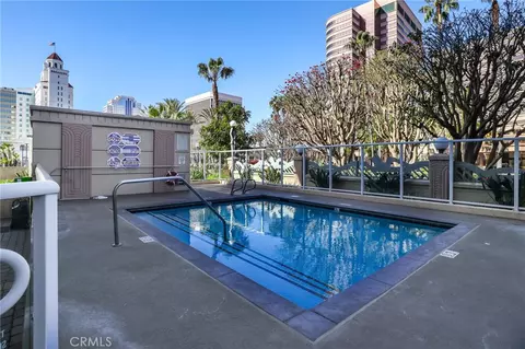Exterior - 388 E Ocean Blvd #305, Long Beach, CA 90802 photo 2 of 5