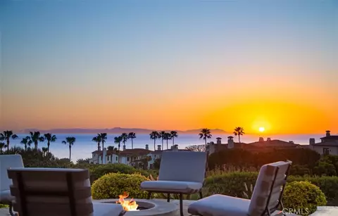 52 Twilight Blf, Newport Coast, CA 92657