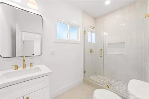 Bath - 12199 Bryant St, Yucaipa, CA 92399 photo 1 of 5