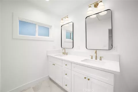 Bath - 12199 Bryant St, Yucaipa, CA 92399 photo 4 of 5