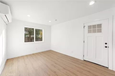 Living - 12199 Bryant St, Yucaipa, CA 92399 photo 2 of 4