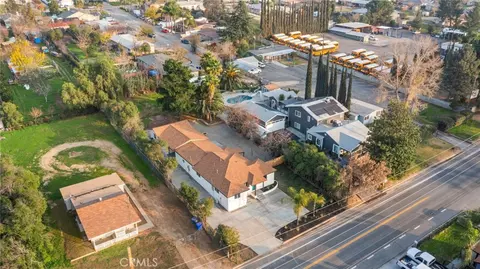 View/Area - 12199 Bryant St, Yucaipa, CA 92399 photo 2 of 3
