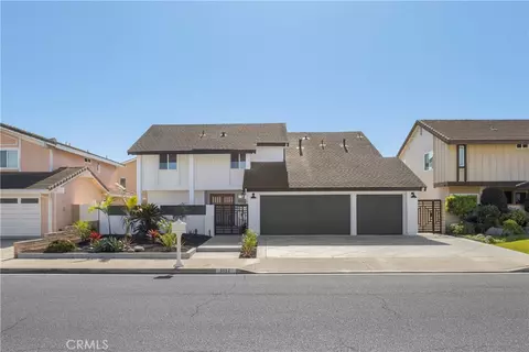 5852 Bellfield Ln, Huntington Beach, CA 92648