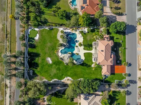 View/Area - 81935 Mountain Vw, La Quinta, CA 92253 photo 4 of 5