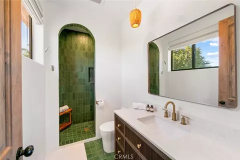 Bath - 81935 Mountain Vw, La Quinta, CA 92253 photo 3 of 9