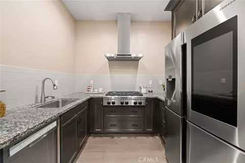 Kitchen - 46 Shadybend, Irvine, CA 92602 photo 2 of 2