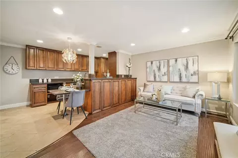 1405 E 1st St #6, Long Beach, CA 90802