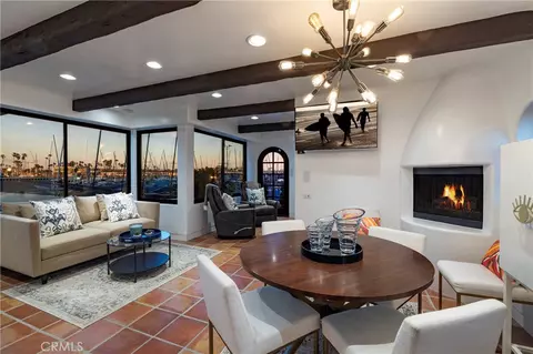 Living - 6911 E Ocean, Long Beach, CA 90803 photo 2 of 2