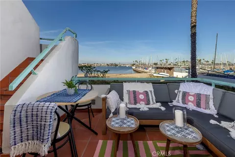 Exterior - 6911 E Ocean, Long Beach, CA 90803 photo 4 of 4