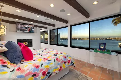 Bedroom - 6911 E Ocean, Long Beach, CA 90803 photo 1 of 3