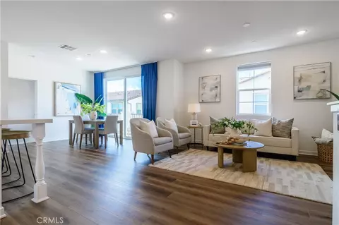 125 Lugo Ln, Mission Viejo, CA 92692