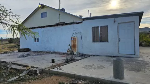 Exterior - 56727 Cone Blvd, Landers, CA 92285 photo 5 of 12
