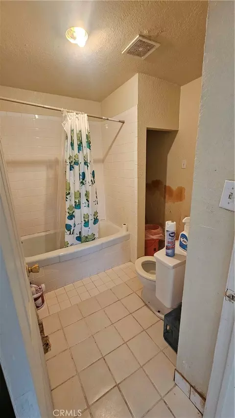 Bath - 56727 Cone Blvd, Landers, CA 92285 photo 2 of 2